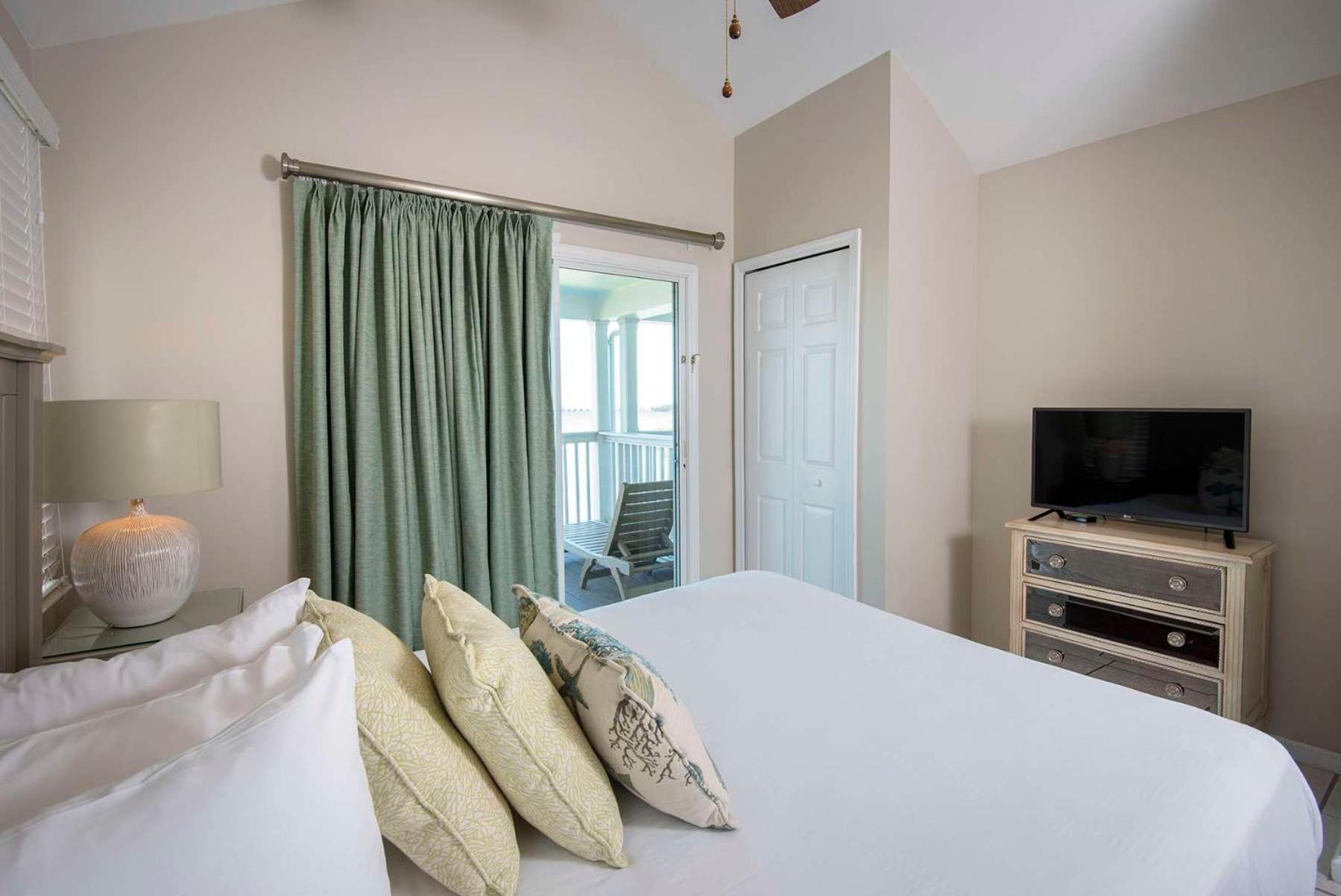 Two Bedroom Premium Villa - Two Queens,1695750550:JPEG